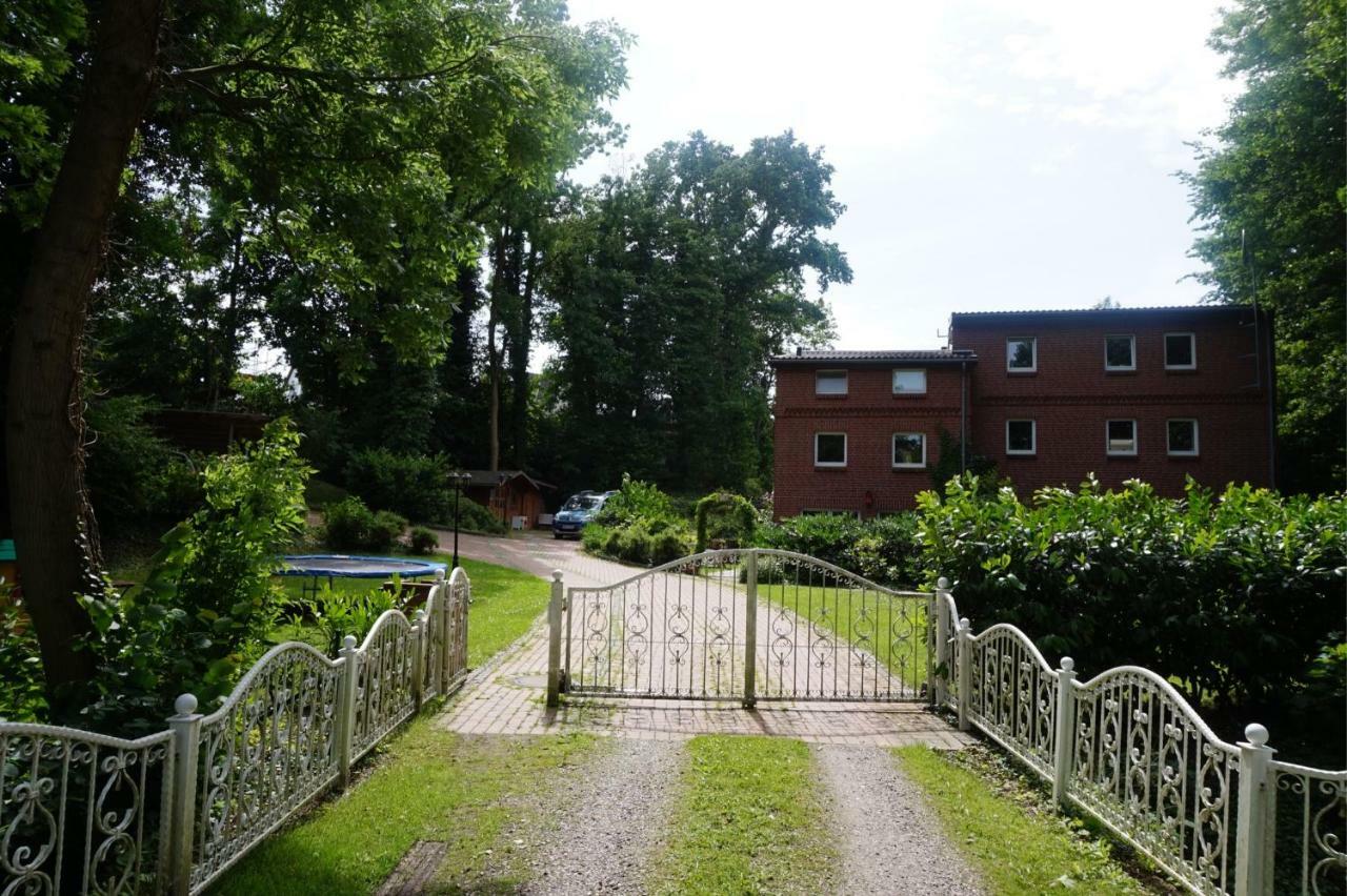 Ferienwohnung Am Muehlenpark Timmendorfer Strand Exterior photo